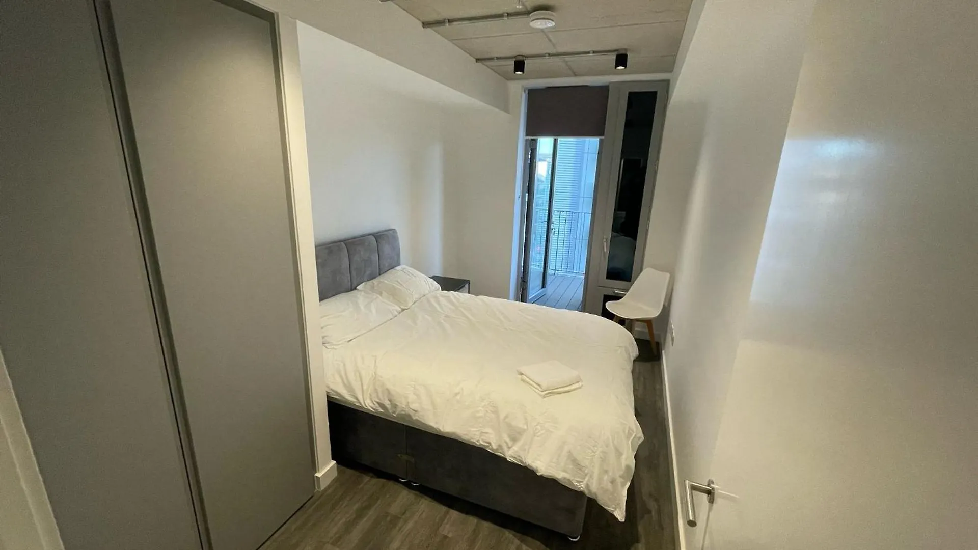 Superb Modern 2-Bed In Greenwich Apartment Abbey Wood
